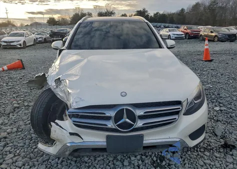 2017 Mercedes-Benz Glc 300 4Matic z USA, uszkodzony, nr VIN WDC0G4KB8HF151138